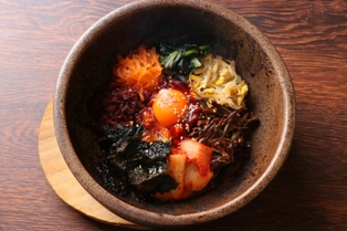 石焼ビビンバ